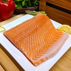 Fresh Atlantic Salmon Fillets (1 lb)